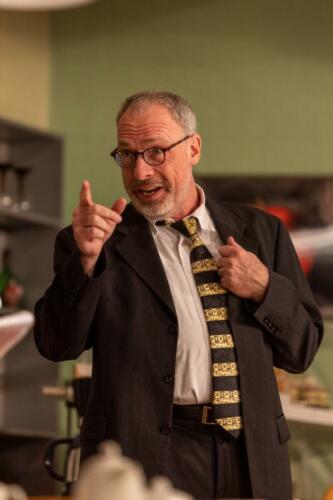 Theater 2022 - Der Cappuccino-Gentleman